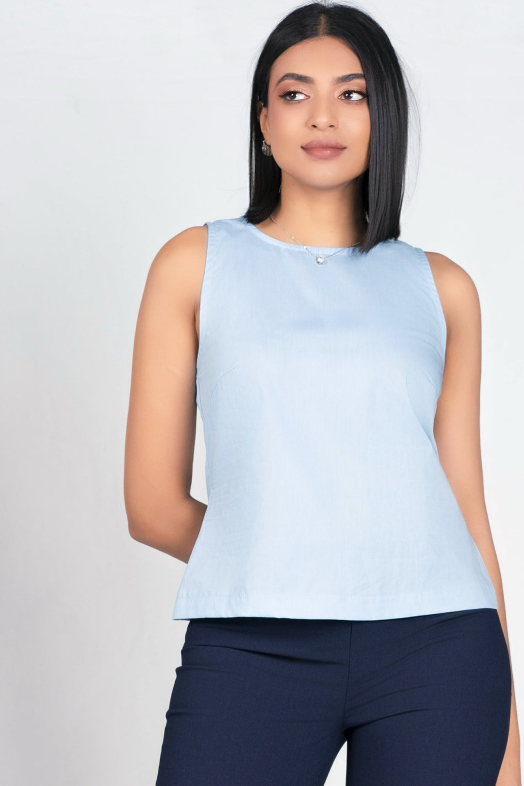 Sleeveless Basic Top